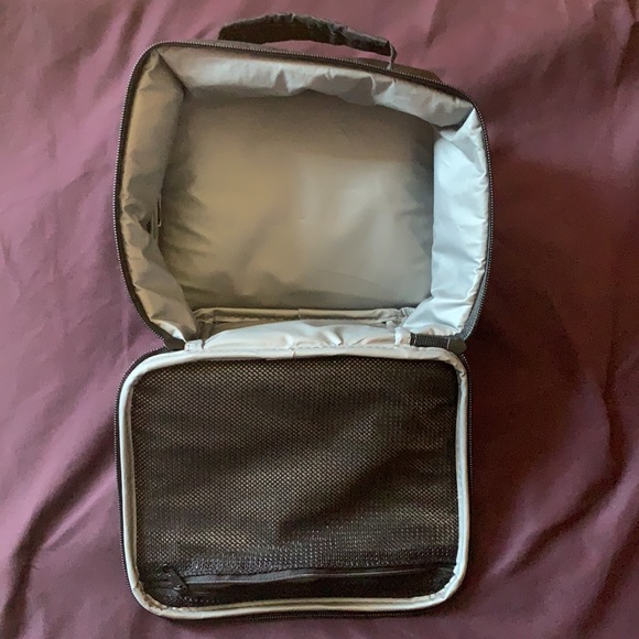 Lunchboxes - Picture 6 of 7